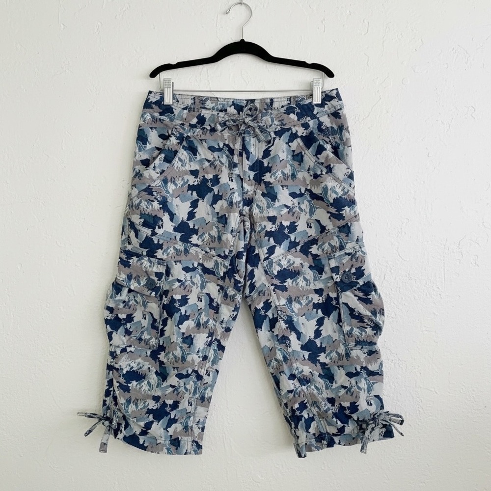 The North Face Capri Cargo Pants Women 4 Blue Mountain Camo Hiking Crop Tie Hem